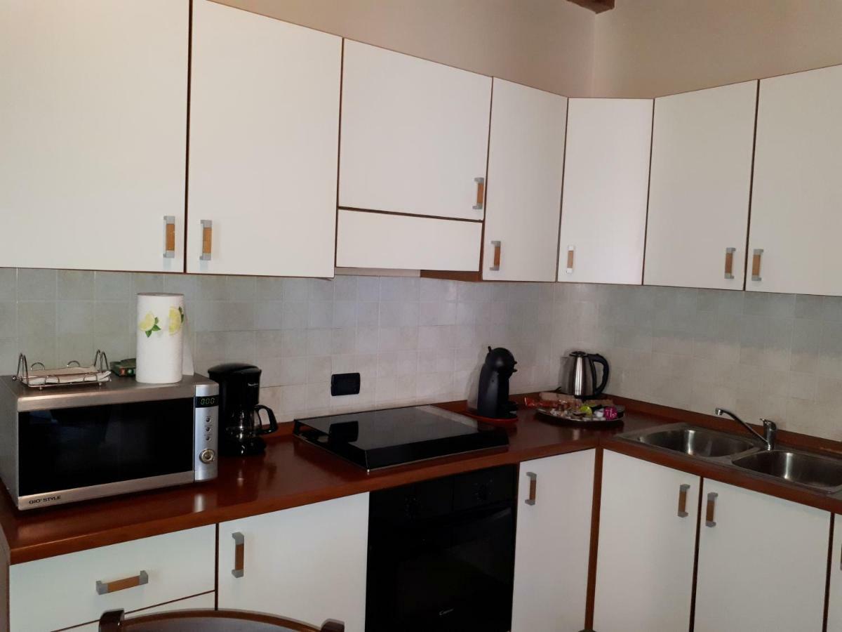 Casa Alena Apartment Пескиера дел Гарда Екстериор снимка